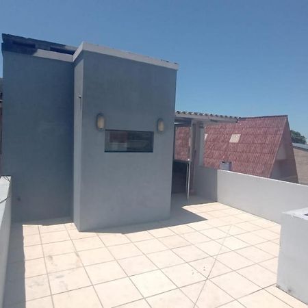 Sobrado Com Terraco E Area De Churrasqueira. Torres Buitenkant foto
